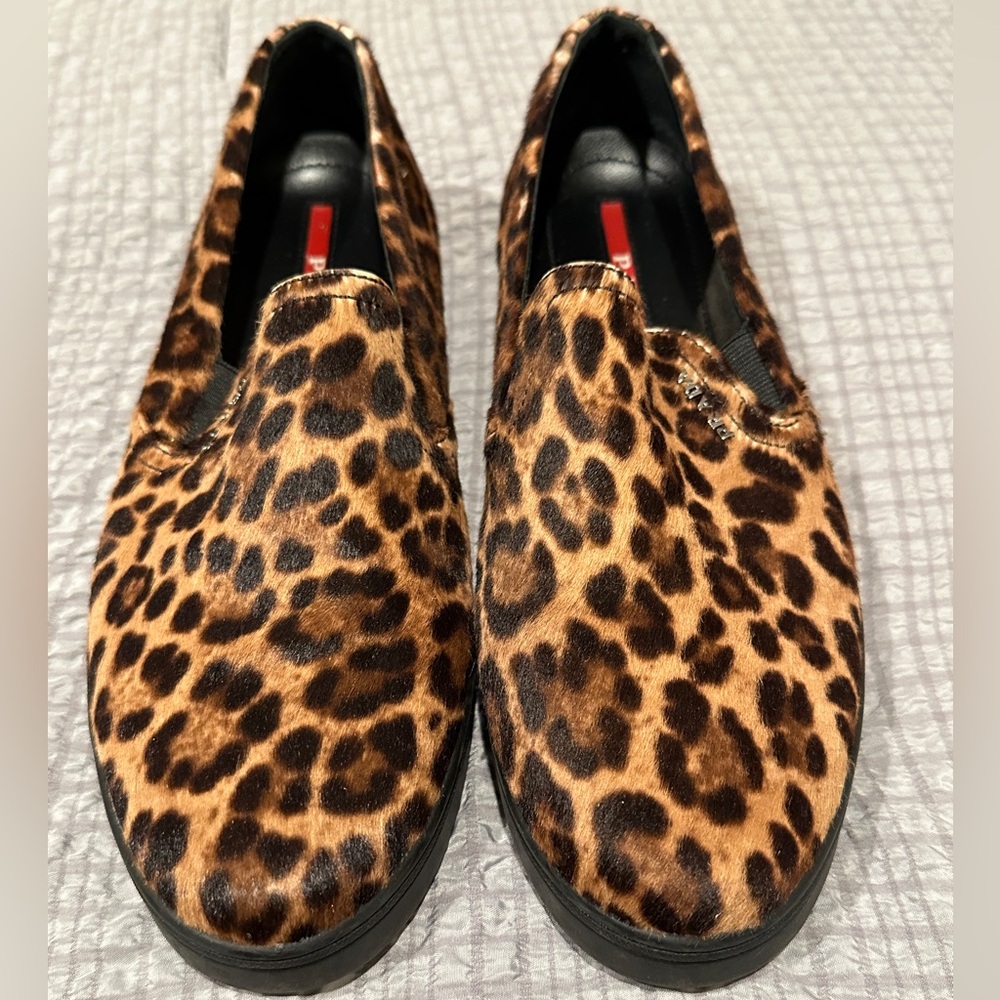 🐆 Authentic Prada Leopard Print Calf-Hair Shoes🐆